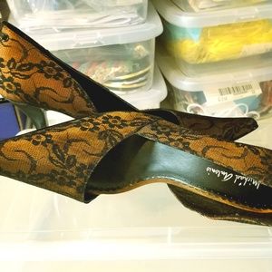 Size 9 brown lace heels